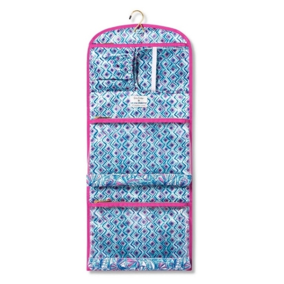 Lilly Pulitzer for Target Handbags - Lilly Pulitzer for Target Brand My Fans hanging toiletries cosmetic travel bag